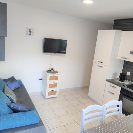 Apartments Rak Vis Quarto foto